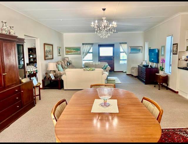 3 BEDROOM HOUSE FOR SALE IN STILBAAI-WES